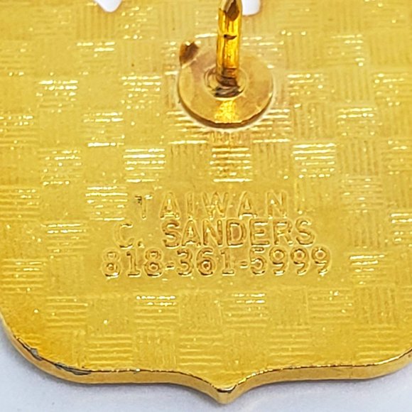 Vintage Ohio Women's Inter-City Bowling League 200 Score Lapel Pin Pinback - Picture 7 of 7